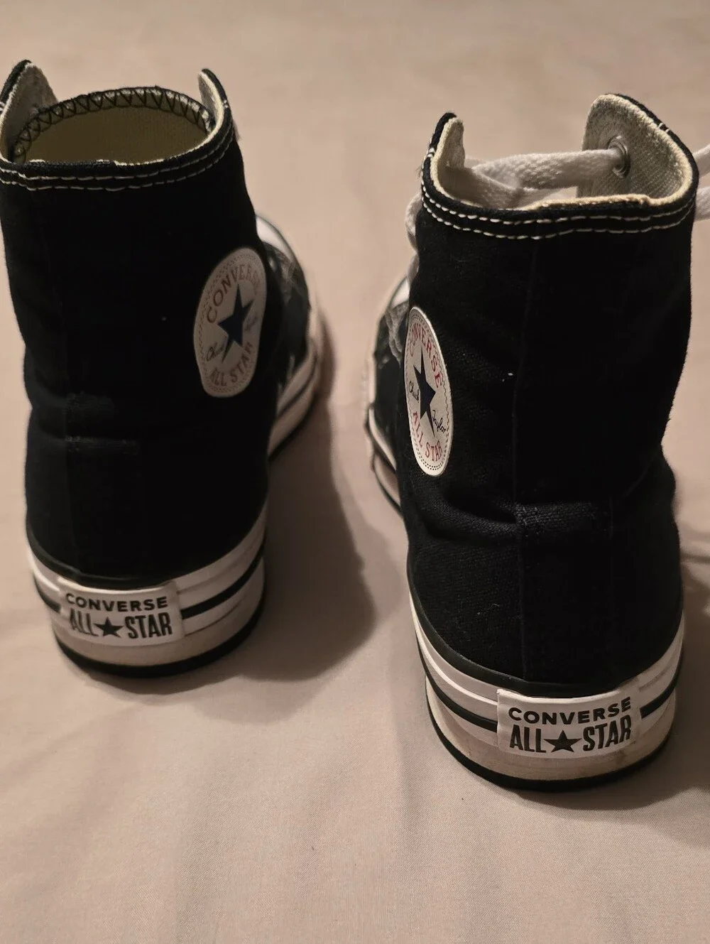 Converse Chuck Taylor High Top Black White Sneakers Kids Youth Size 5Y / 5 EUC